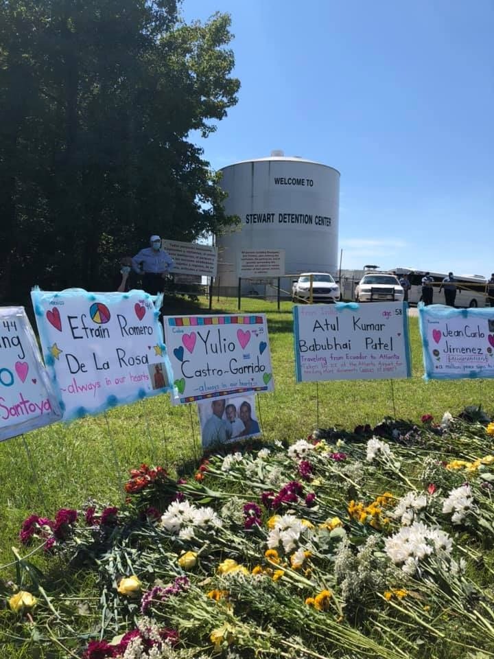 Sign-making for Immigrant Remembrance